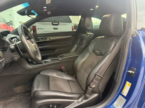 Used 2019 Cadillac ATS V w/ Luxury Package RWD image 5