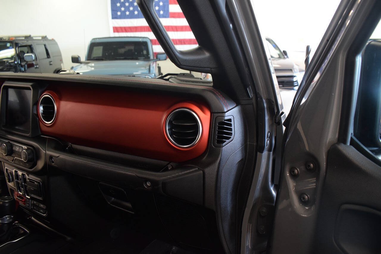 Used 2021 Jeep Gladiator Rubicon AWD/4WD image 26