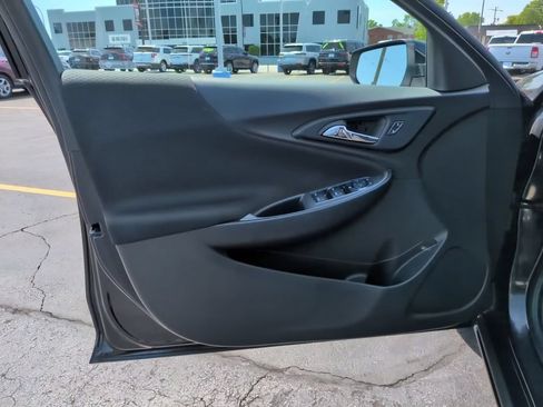 Used 2024 Chevrolet Malibu LT FWD image 15