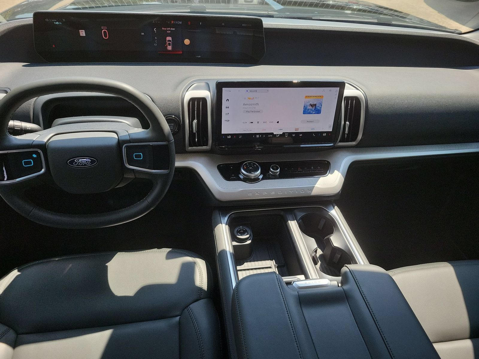 Used 2026 Ford Expedition Active AWD/4WD image 19