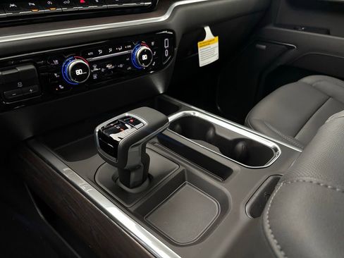 New 2026 GMC Sierra 1500 SLT w/ SLT Premium Package image 28