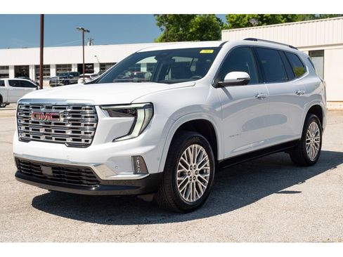 New 2026 GMC Acadia Denali w/ Super Cruise Package AWD/4WD image 4