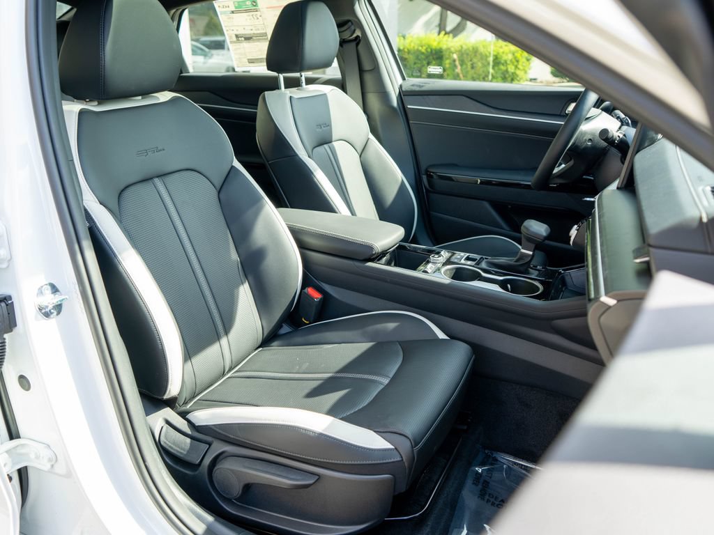 New 2026 Kia K5 GT-Line w/ GT-Line Premium Package AWD/4WD image 9