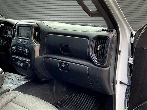 Used 2023 Chevrolet Silverado 1500 Custom AWD/4WD image 18