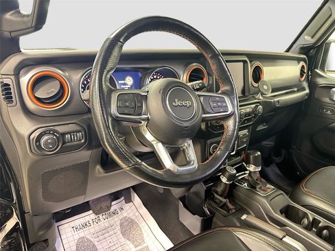 Used 2022 Jeep Gladiator Mojave w/ LED Lighting Group image 9