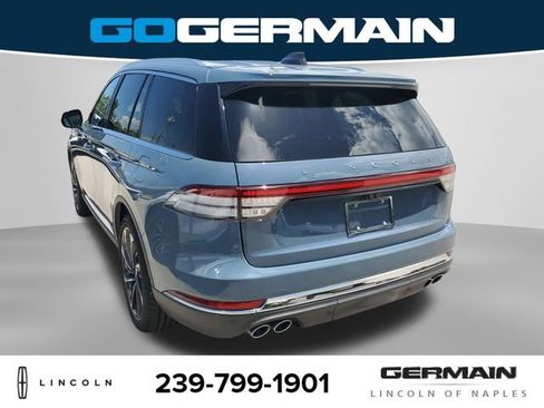 New 2025 Lincoln Aviator Reserve image 10