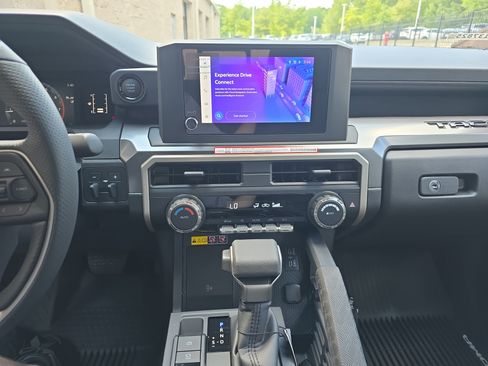 New 2026 Toyota Tacoma SR5 AWD/4WD image 21