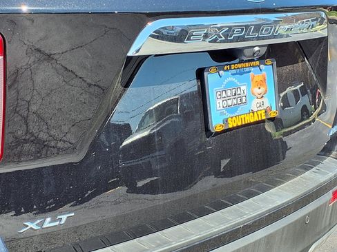 Used 2024 Ford Explorer XLT w/ Equipment Group 202A image 26