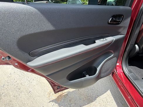 Certified 2024 Dodge Durango GT RWD image 23