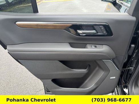 New 2026 Chevrolet Tahoe High Country w/ Sun And Tow Package AWD/4WD image 24