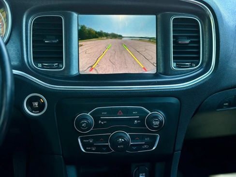 Used 2015 Dodge Charger SXT w/ AWD Plus Group image 22