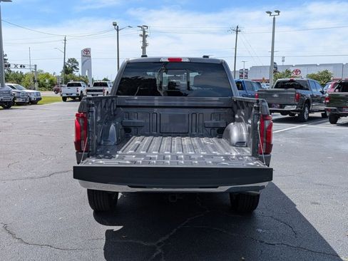 Used 2025 Ford F150 Lariat w/ Equipment Group 501A Mid AWD/4WD image 6