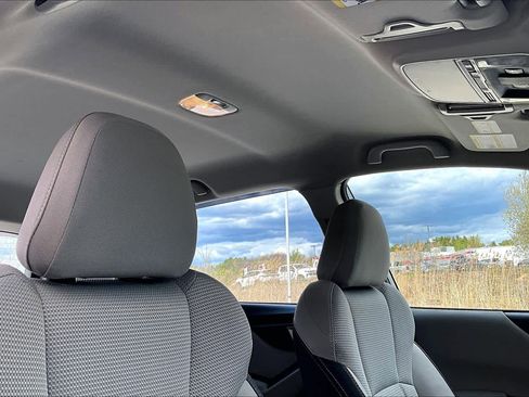 Used 2019 Subaru Forester w/ Alloy Wheel Package AWD/4WD image 14