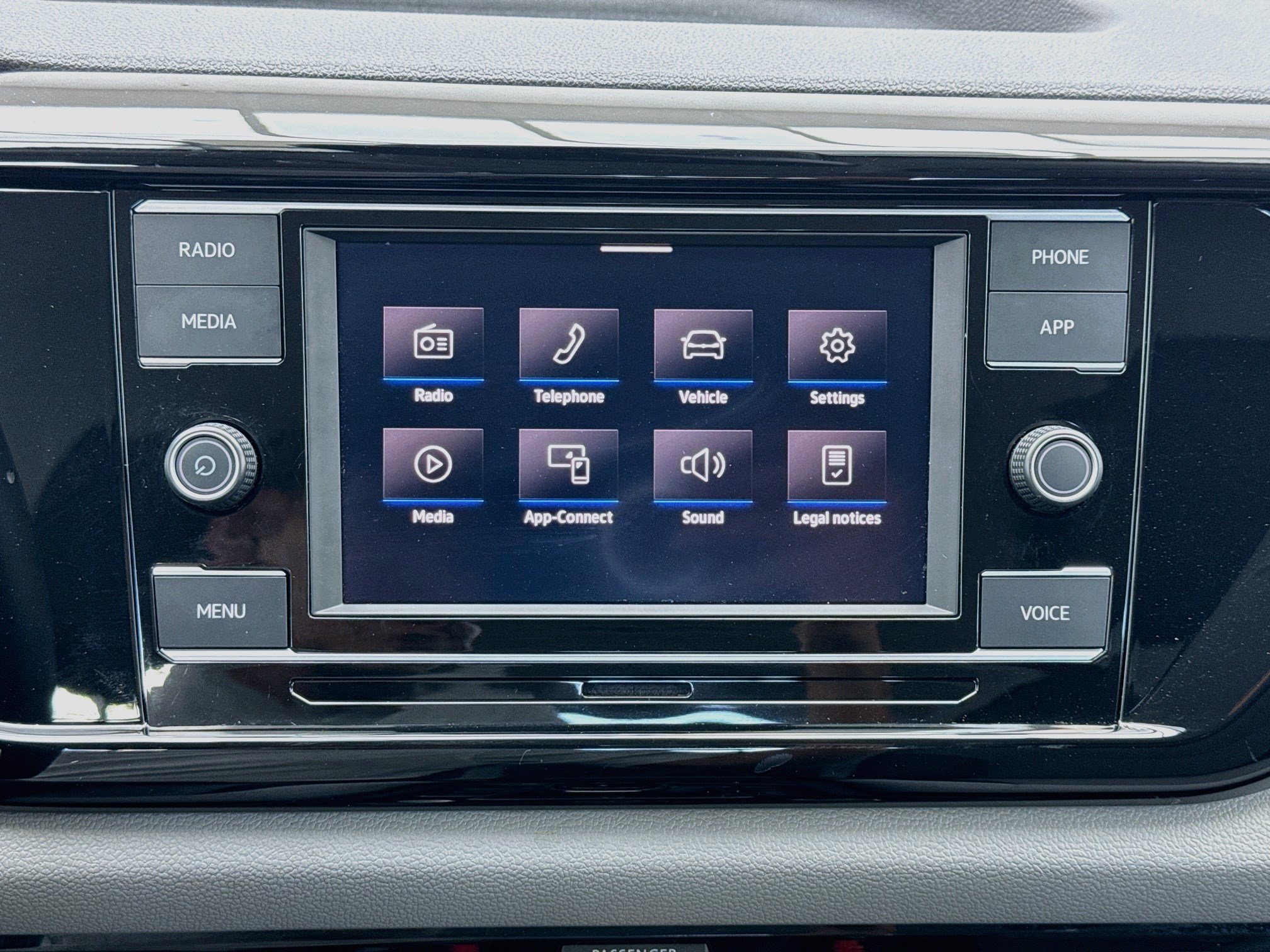 Used 2024 Volkswagen Taos S AWD/4WD image 9