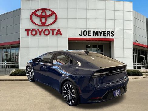 New 2026 Toyota Prius XSE image 13