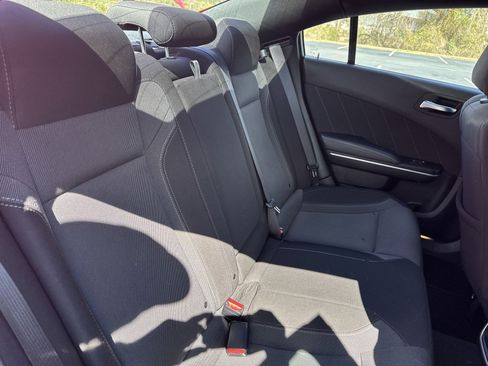 Used 2022 Dodge Charger SXT image 28