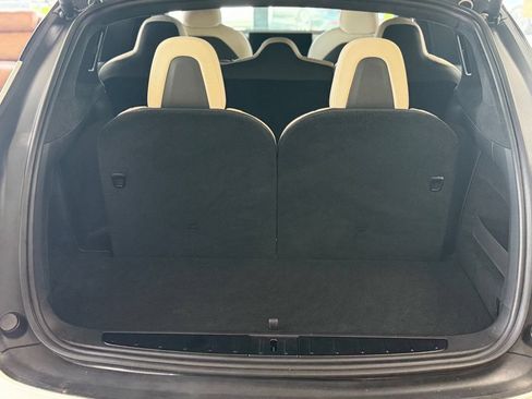 Used 2023 Tesla Model X AWD/4WD image 26