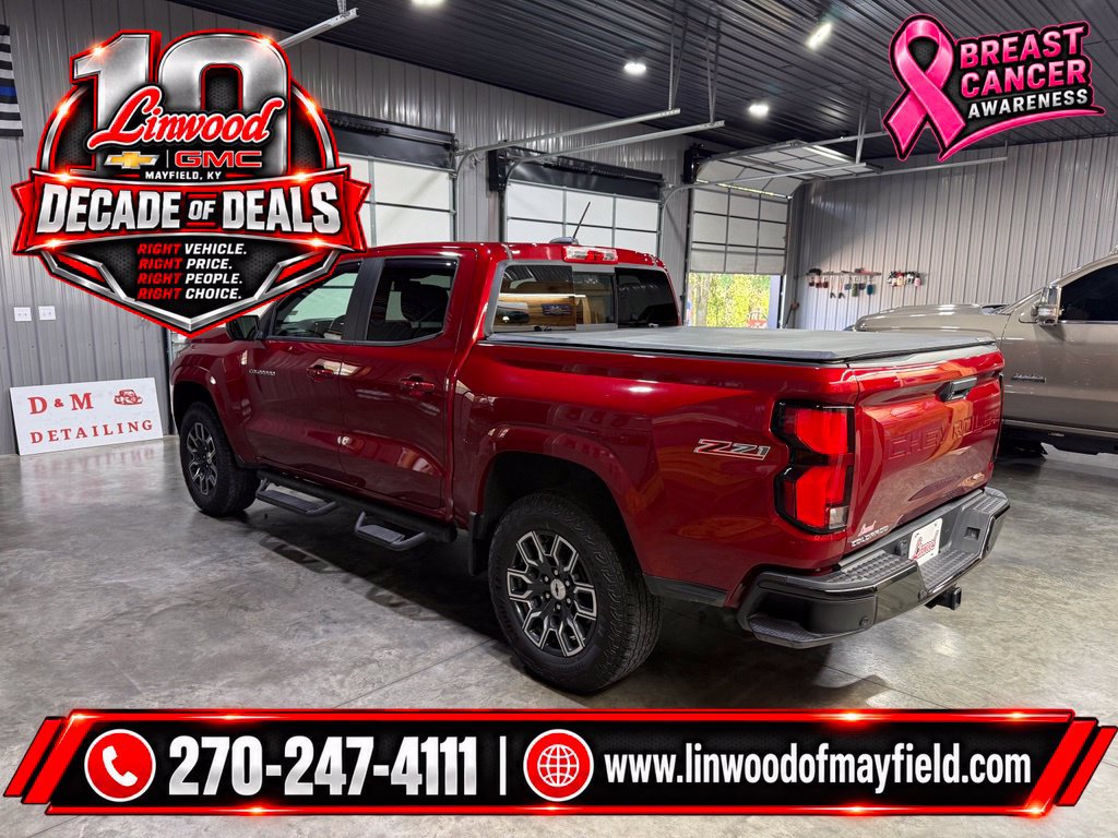 Used 2024 Chevrolet Colorado Z71 w/ Z71 Convenience Package 2 AWD/4WD image 3