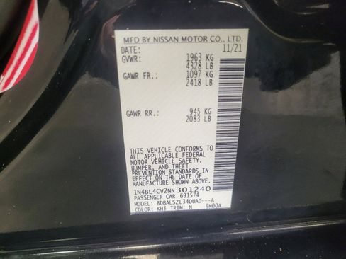 Used 2022 Nissan Altima 2.5 SR w/ Midnight Edition Package FWD image 32