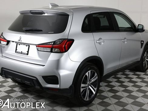 Used 2025 Mitsubishi Outlander Sport ES AWD/4WD image 5