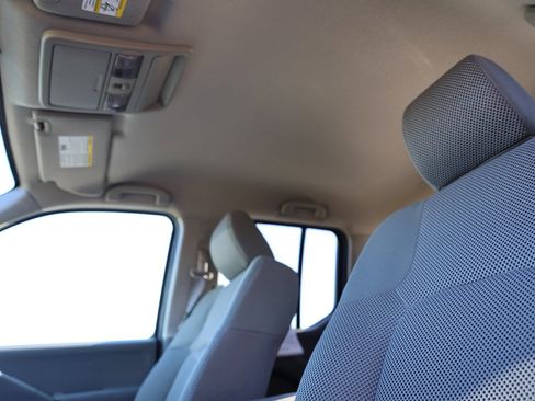 Used 2016 Nissan Frontier SV w/ SV Value Truck Package image 21