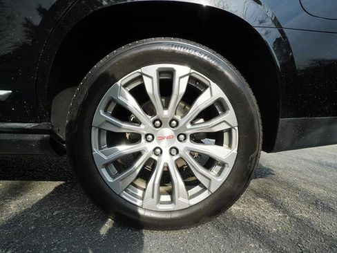 Used 2021 GMC Yukon Denali w/ Denali Ultimate Package image 42