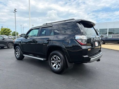 Certified 2023 Toyota 4Runner TRD Off-Road AWD/4WD image 5