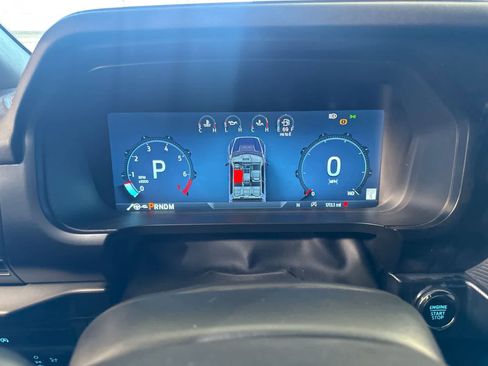 Used 2025 Ford F150 Raptor AWD/4WD image 22