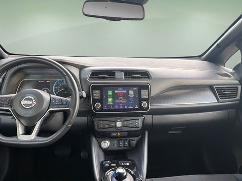 Certified 2025 Nissan Leaf SV Plus FWD image 7