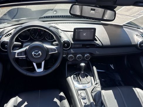Used 2021 MAZDA MX-5 Miata Grand Touring RWD image 23