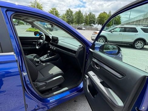 Certified 2025 Honda CR-V EX image 27