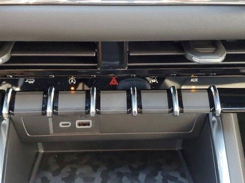 New 2025 GMC Canyon Elevation image 25