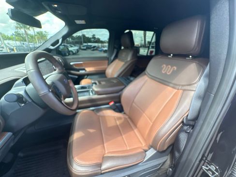Used 2025 Ford Expedition King Ranch AWD/4WD image 16