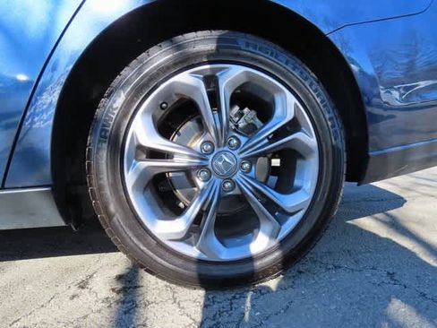 Certified 2024 Honda Accord EX image 8