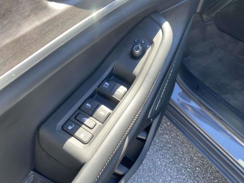 Certified 2022 Jeep Grand Cherokee L Limited image 13