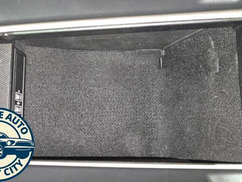 Used 2017 Mercedes-Benz C 300 4MATIC Sedan w/ Premium 1 Package image 17