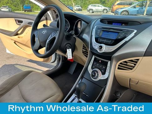 Used 2012 Hyundai Elantra GLS w/ Preferred Pkg 3 FWD image 29