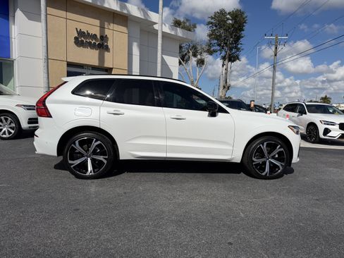 Certified 2023 Volvo XC60 B5 Ultimate w/ Protection Package Premier image 2