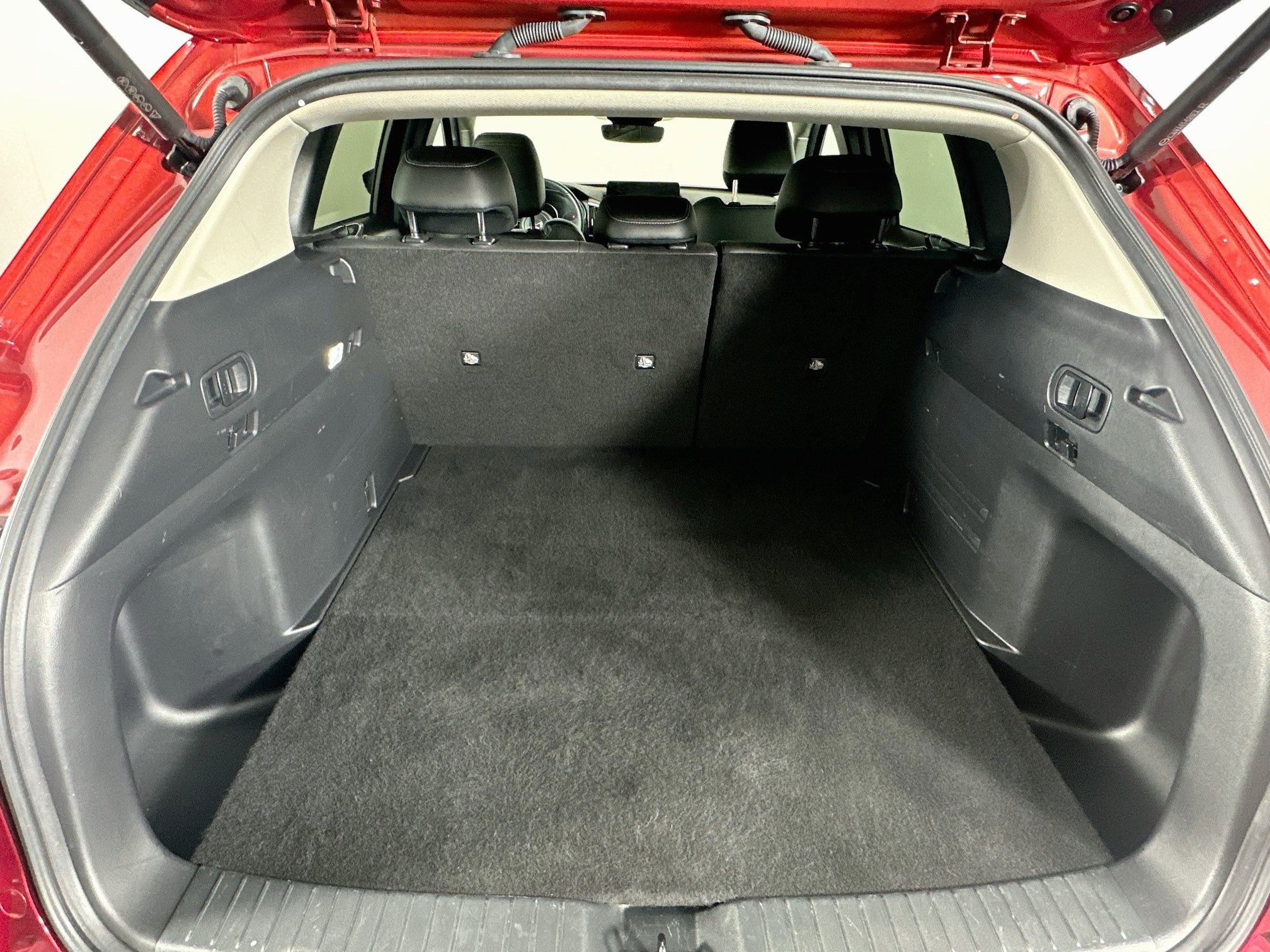 Used 2026 MAZDA CX-50 AWD 2.5 S w/ Preferred Pkg image 31