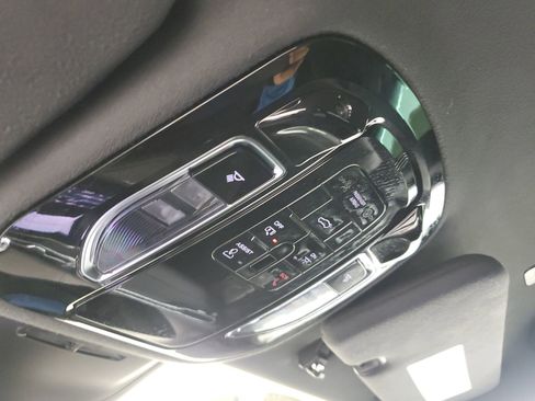 Used 2024 Maserati Grecale GT AWD/4WD image 39