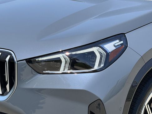 Certified 2025 BMW X1 xDrive28i AWD/4WD image 6