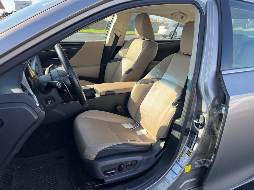 Used 2021 Lexus ES 250 w/ Premium Package AWD/4WD image 20