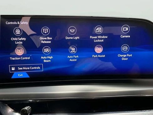 Used 2025 Cadillac Lyriq Luxury RWD image 42