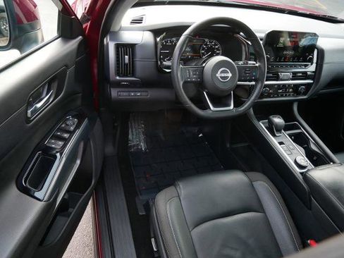 Certified 2023 Nissan Pathfinder SL w/ SL Premium Package image 10