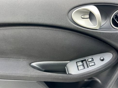 Used 2013 Nissan 370Z Base image 11