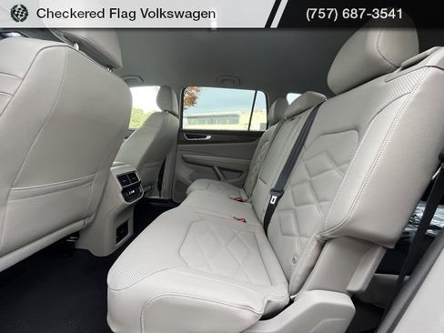 New 2026 Volkswagen Atlas SE image 22