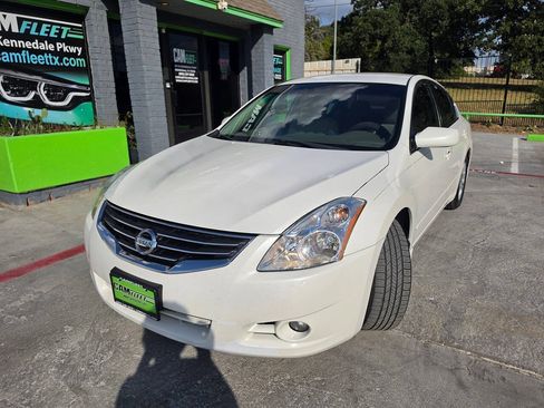 Used 2012 Nissan Altima 2.5 S w/ 20th Anniversary Pkg FWD image 53