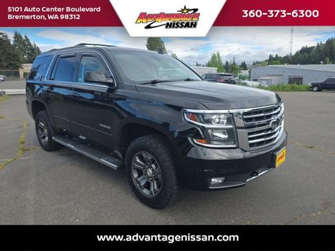 Used 2016 Chevrolet Tahoe LT w/ Luxury Package AWD/4WD image 3