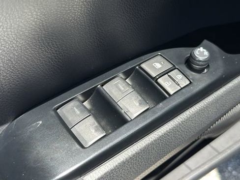 Used 2025 Toyota Camry LE image 21