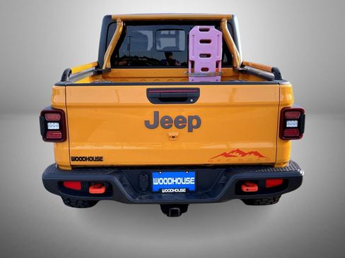 Used 2021 Jeep Gladiator Mojave AWD/4WD image 6